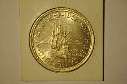 1952 - 5 Shilling Great Detail