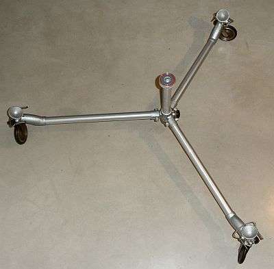 LINHOF TRIPOD DOLLY CA 1955 VERY GOOD CONDITION MADE BY LINHOF (ORIGINAL SEAL) GERMANY