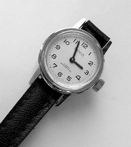 LANCO HAND WINDING WOMEN`S WATCH  17JEWELS SHOCK PROTECTED WORKING