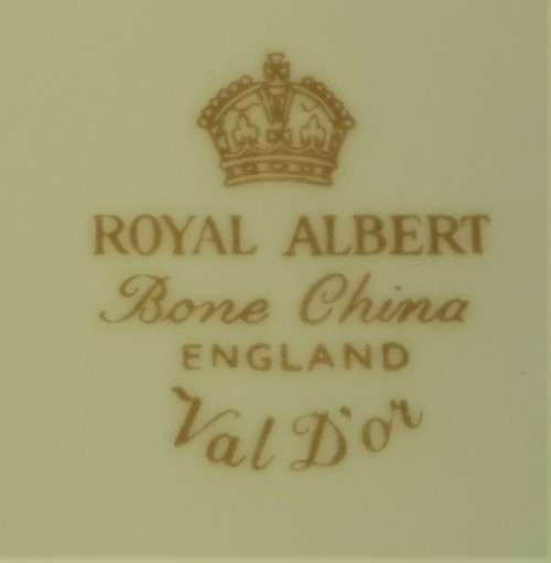 Royal Albert "Val D'or" Breakfast Duo