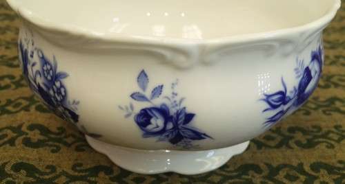 Royal Albert "Connoisseur" Milk Jug & Sugar Bowl