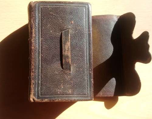 Dutch Leather Pocket Bible (1886)