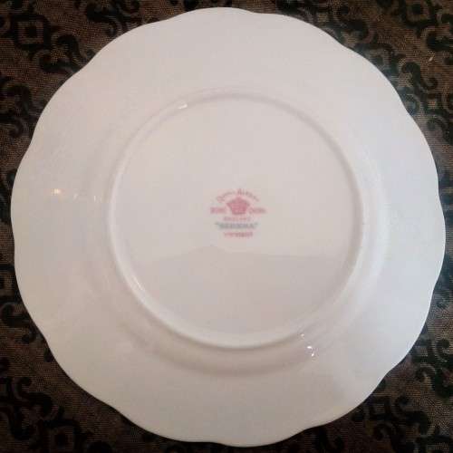 Royal Albert `Serena` Plate
