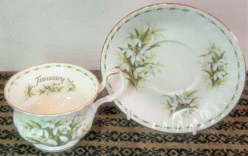 Royal Albert "Snowdrops" Breakfast Duo (Flower of the Month: January)