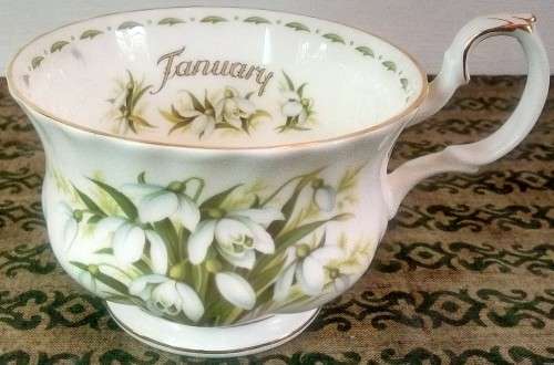 Royal Albert "Snowdrops" Breakfast Duo (Flower of the Month: January)