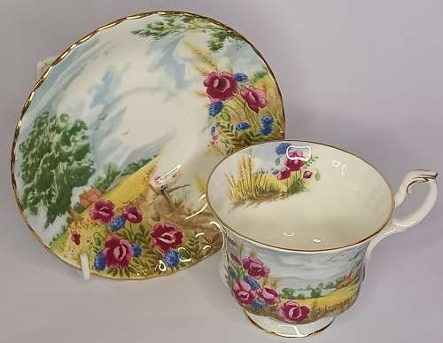 Royal Albert `Harvest Song` (Country Scenes Series) Duo *RARE*
