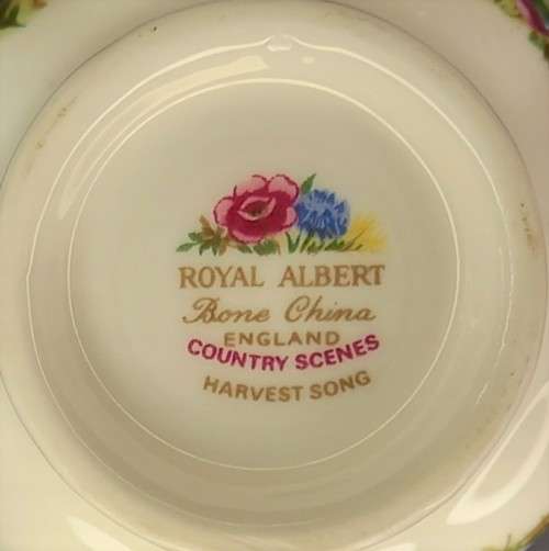 Royal Albert `Harvest Song` (Country Scenes Series) Duo *RARE*