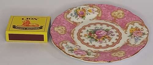Small Royal Albert `Lady Carlyle` Plate *READ*