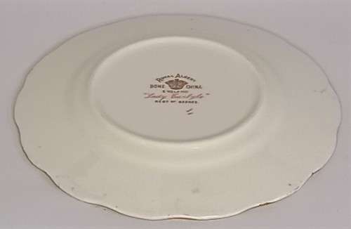 Small Royal Albert `Lady Carlyle` Plate *READ*