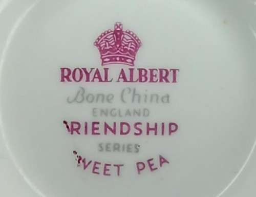 Royal Albert `Sweet Pea` (Friendship Series) Trio