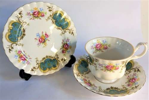 Royal Albert `Berkeley` Tea Trio
