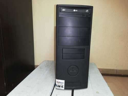 Gigabyte Quad Core PC 4GB DDR3 250GB