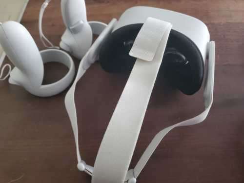 Oculus Quest 2 - Advanced All in 1 VR Headset - 128GB