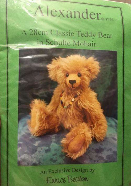 TEDDY BEAR KITS SCHULTE MOHAIR