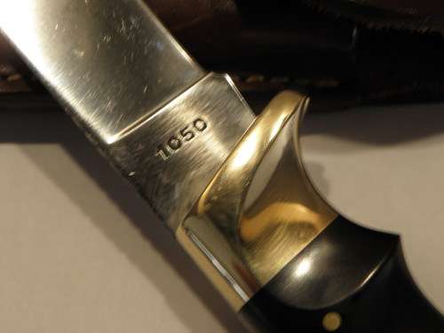 Kershaw 1050 Folding Knife and Leather Pouch