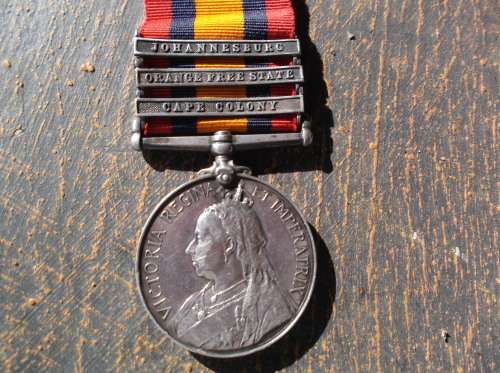 QSA - 3 CLASPS NAMED TO W. EDWARDS "GHOST DATES"