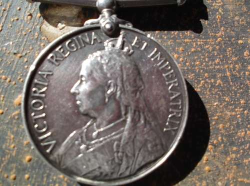 QSA WITH 5 CLASPS NAMED TO "WHITE"