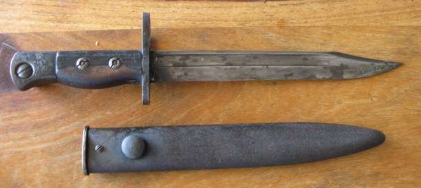 BRITISH MARK II BAYONET FOR NO.5 JUNGLE CARBINE, INTRODUCED 1944.