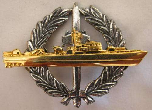 SA NAVY STRIKE CRAFT FLOTILLA BI-METAL BREAST BADGE.  APPROVED 1981.  2 PIECE - 2 PINS