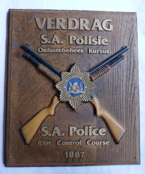 RESIN SAP PLAQUES-MEASURES 26X31CM