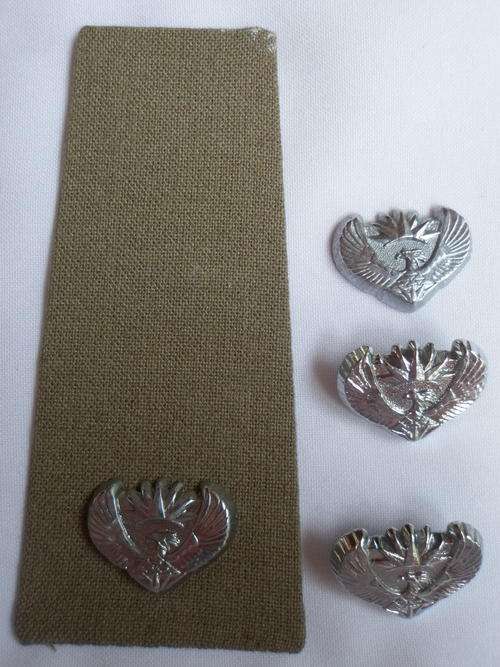 SANDF CHROME RANK BADGES(ONE WITHOUT PINS)
