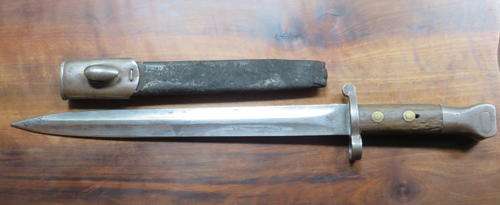 BRITISH 1888 PATTERN BAYONET WITH WAR DEPARTMENT MARKINGS & S.A.M.R. STAMP ON THE POMMEL-TOTAL LENGT