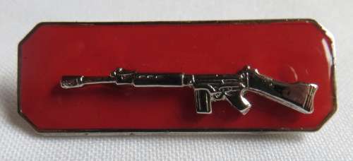 SA ARMY SHARPSHOOTERS QUALIFICATION BADGE-2 PIECE-CHROMED ON RED-2 PINS