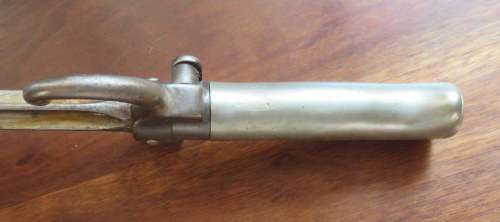 FRENCH 1886 BAYONET WITH WHITE METAL HILT,QUILLON & PRESS CATCH-OVERALL LENGTH 63,8CM-COMES WITH MET