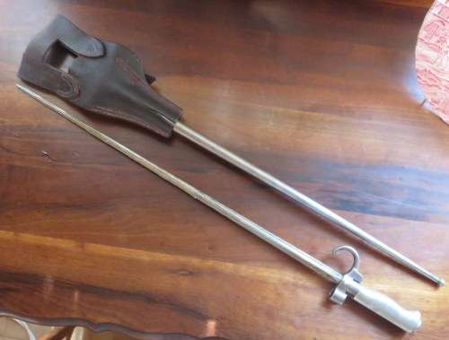 FRENCH 1886 BAYONET WITH WHITE METAL HILT,QUILLON & PRESS CATCH-OVERALL LENGTH 63,8CM-COMES WITH MET