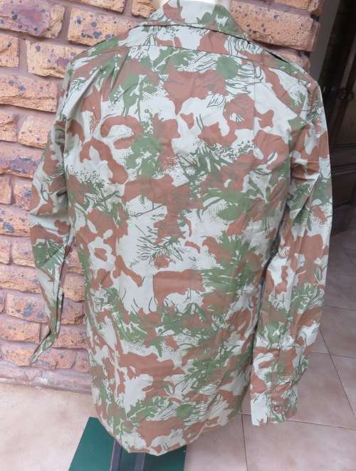 SA SPECIAL TASK FORCE LONG SLEEVE SHIRT-LABELLED & DATED 1989-SIZE SMALL TO MEDIUM-MEASURES 53 CM AR