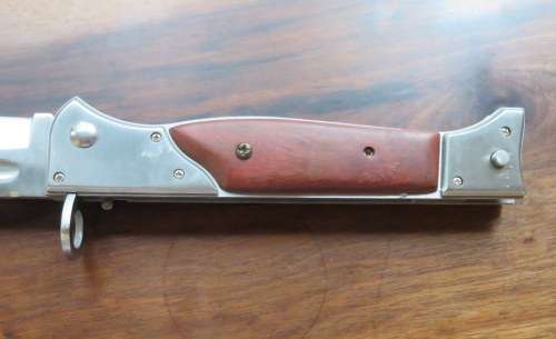 AK 47 BAYONET STYLE FOLDING KNIFE WITH SHEATH MADE FROM HIGH CARBON STAINLESS STEEL-TOTAL LENGTH  36