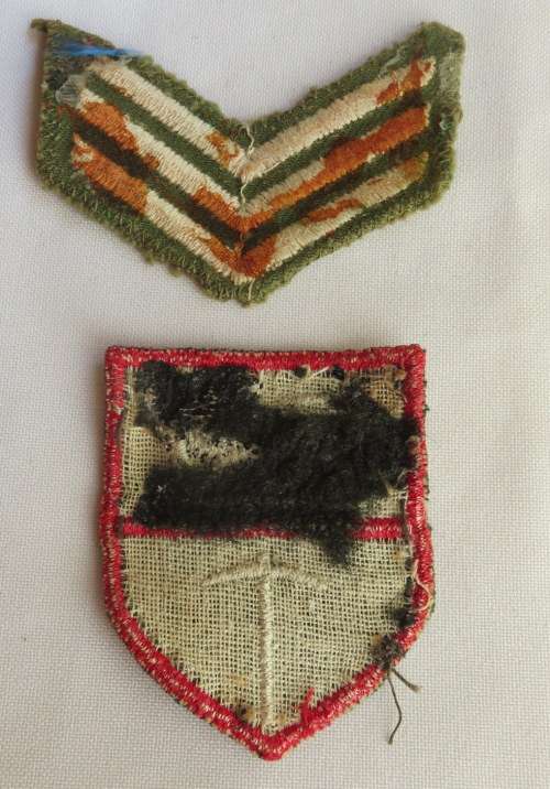 RHODESIAN ARMY RANK & FORMATION PATCH SOLD TOGETHER