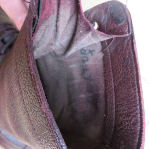 SADF BORDER WAR PERIOD PAIR OF BOOTS-SIZE 8-GOOD CONDITION