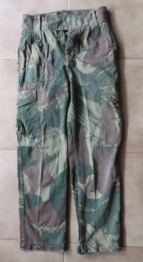 RHODESIAN CAMO TROUSERS SIZE 30-PIPE LENGTH 74CM-PLEASE TAKE NOTE THAT THIS TROUSERS IS IN USED COND