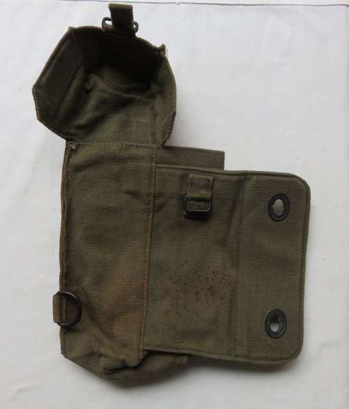 RHODESIAN WEBBING RADIO POACH