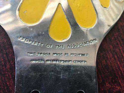 RHODESIA ASSOCIATION CAR BADGE CHROME & ENAMEL