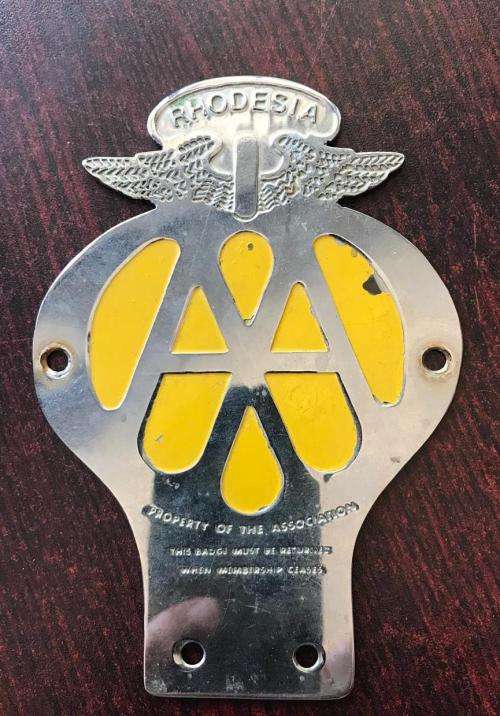 RHODESIA ASSOCIATION CAR BADGE CHROME & ENAMEL