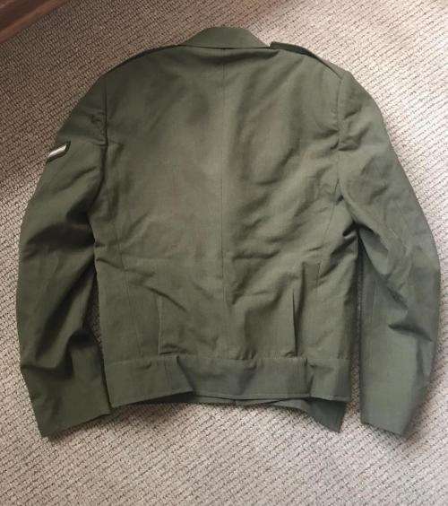 BUNNY JACKET SIZE MEDIUM-MEASURES 51 CM ARMPIT TO ARMPIT-GOOD CONDITION