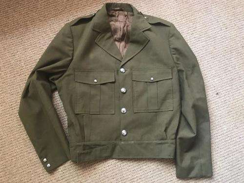 BUNNY JACKET-SIZE MEDIUM-MEASURES 54CM ARMPIT TO ARMPIT-GOOD CONDITION