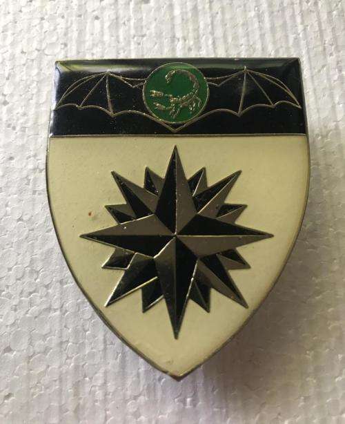 2 RECCE REGIMENT ORIGINAL FLASH-2ND TYPE- 2 PINS