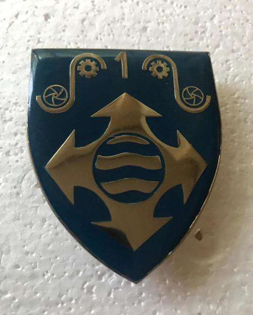 1 MILITARY PRINTING & FILM DEPOT FLASH- ORIGINAL- 3 PINS