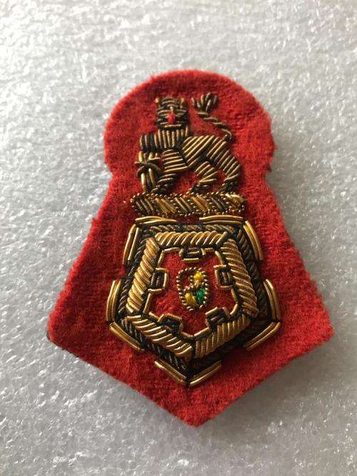 SA STAFF CORPS BULLION EMBROIDED CAP BADGE - 1990'S