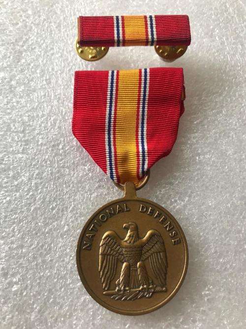 FULL SIZE US NATIONAL DEFENCE SERVICE MEDAL