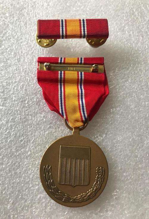 FULL SIZE US NATIONAL DEFENCE SERVICE MEDAL