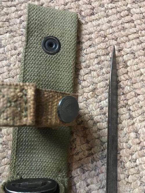 RHODESIAN FN BAYONET WITH METAL SCABBARD