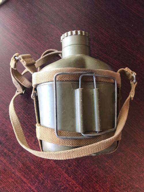 RHODESIAN WATER BOTTLE IN GOOD COMPLETE CONDITION WITH HANGER