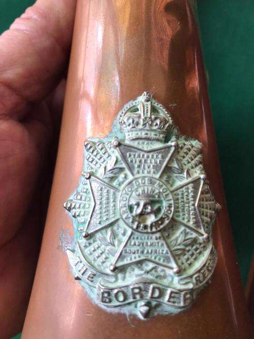 ORIGINAL HEAVY COPPER BUGLE WITH BORDER REGT. BADGE- WORN FROM 1901