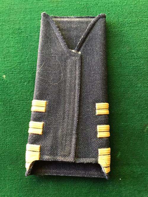 SAAF LT. COLONEL SINGLE RANK SLIP ON