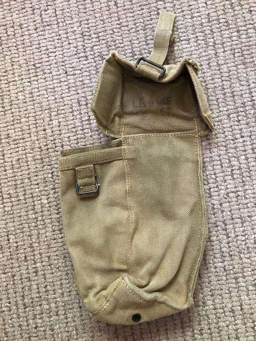 RHODESIAN WEBBING AMMO POUCH