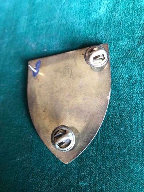 SA INFANTRY SCHOOL SHOULDER FLASH- 3 PINS